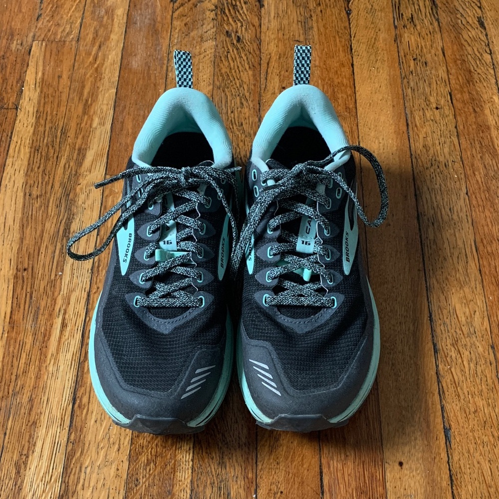 Brooks Women's Black and Teal Trail Running/Hiking Shoes